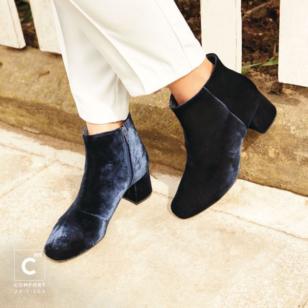 Clarks Womens Sheer Flora Ankle Boots Navy | UK-518923